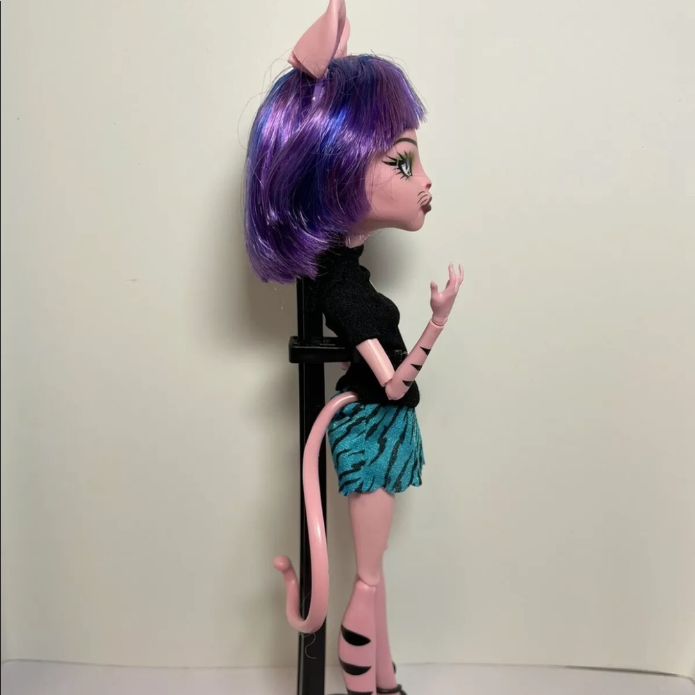 Monster High Create a Monster Cat Doll - Picture 3 of 5